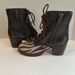 FREEBIRD by Stephen Cavalier Leather Zebra Ankle Boots NWOT Women’s Size 8